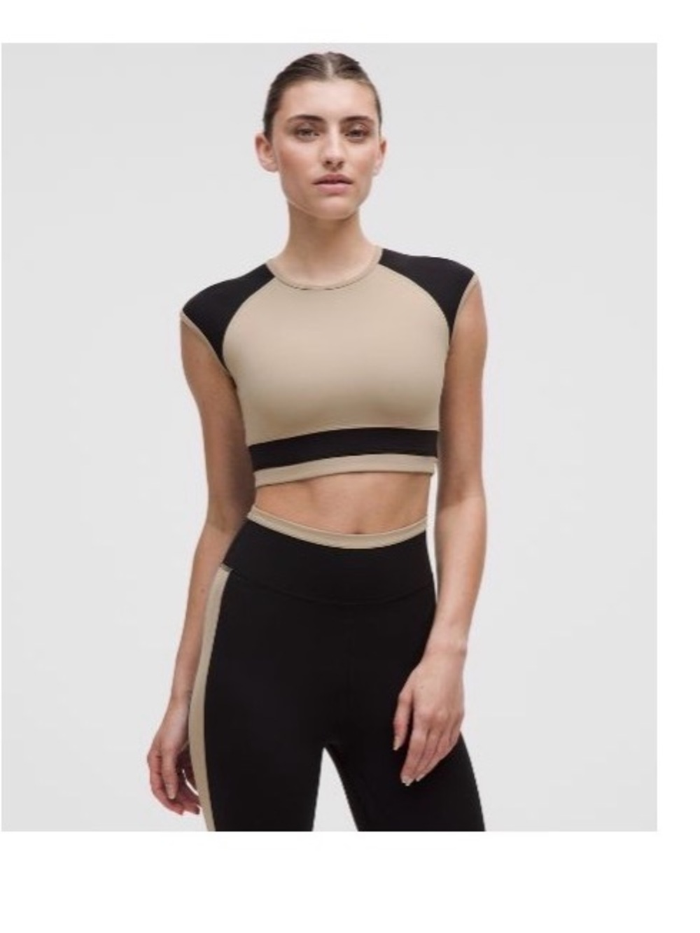 lululemon athletica Black & Beige Colorblock top and bottom!